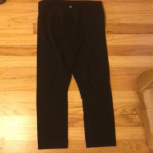 Cropped Lululemon leggings black